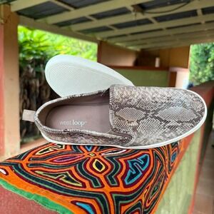 West Loop Slip-on Snakeskin Sneakers Women Size 7/8 Medium Summer‎ Resortwear